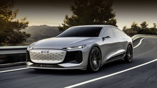 Audi A6 e-tron lepojas ar digitālo tehnoloģiju