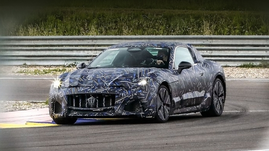 Maserati GranTurismo tiks izlaists divās variācijās